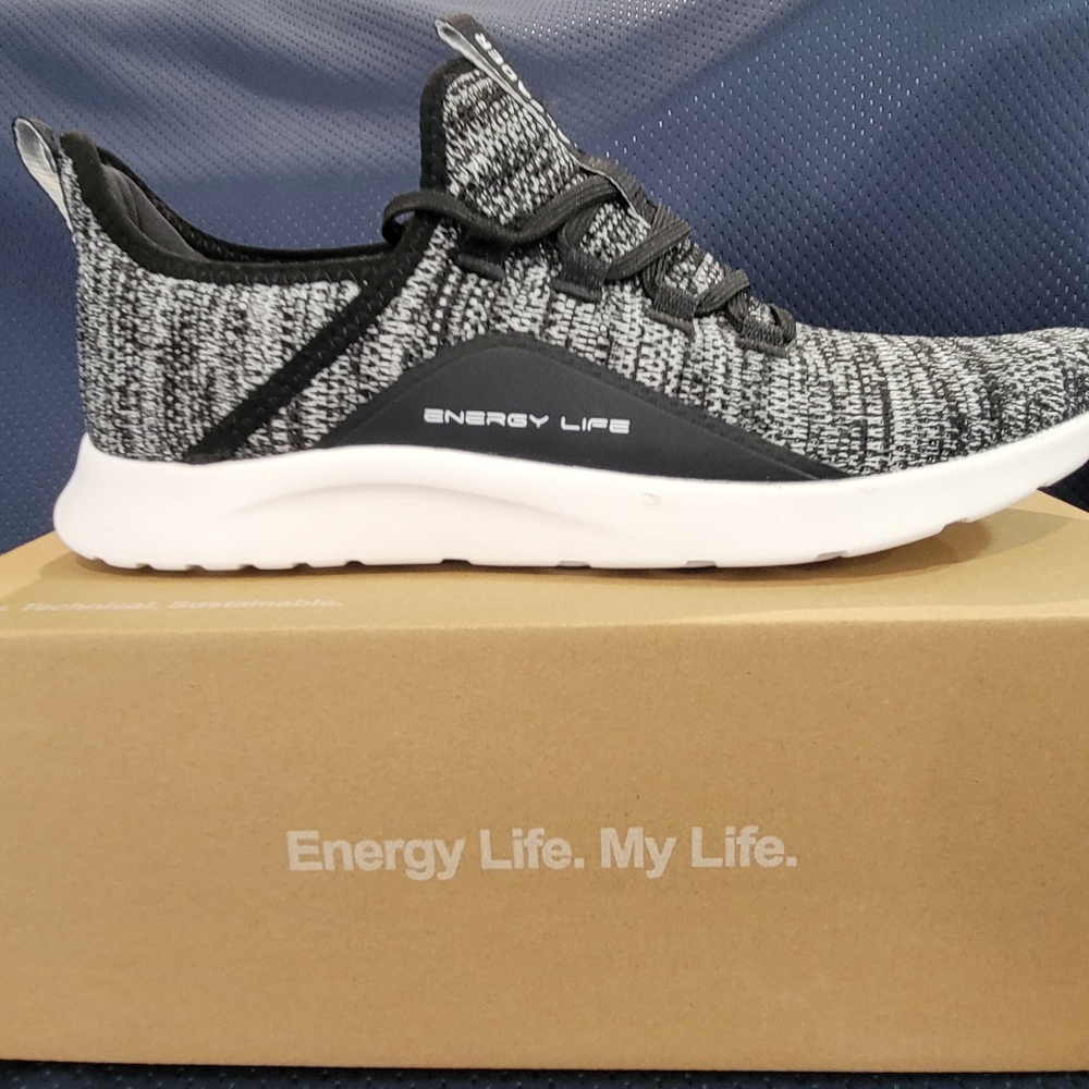 Energy Life Black and White Sneakers